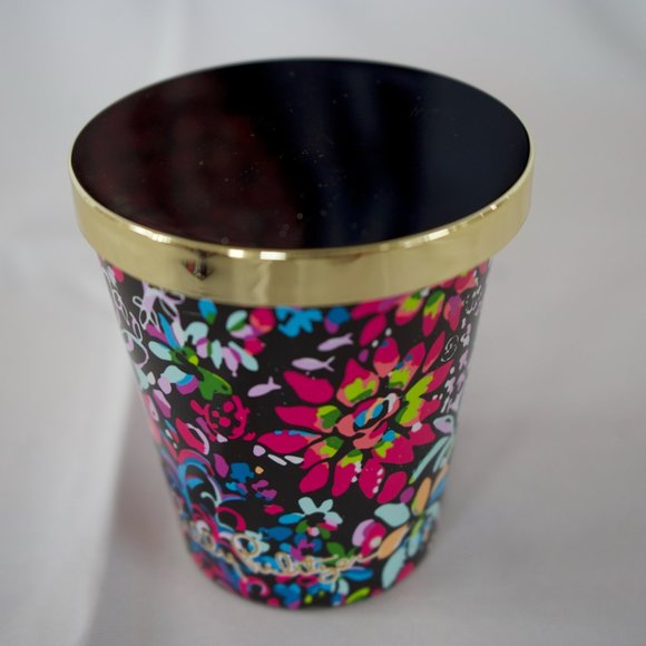 Lilly Pulitzer Multi Feeling Fintastic Candle New In Box - Picture 4 of 10